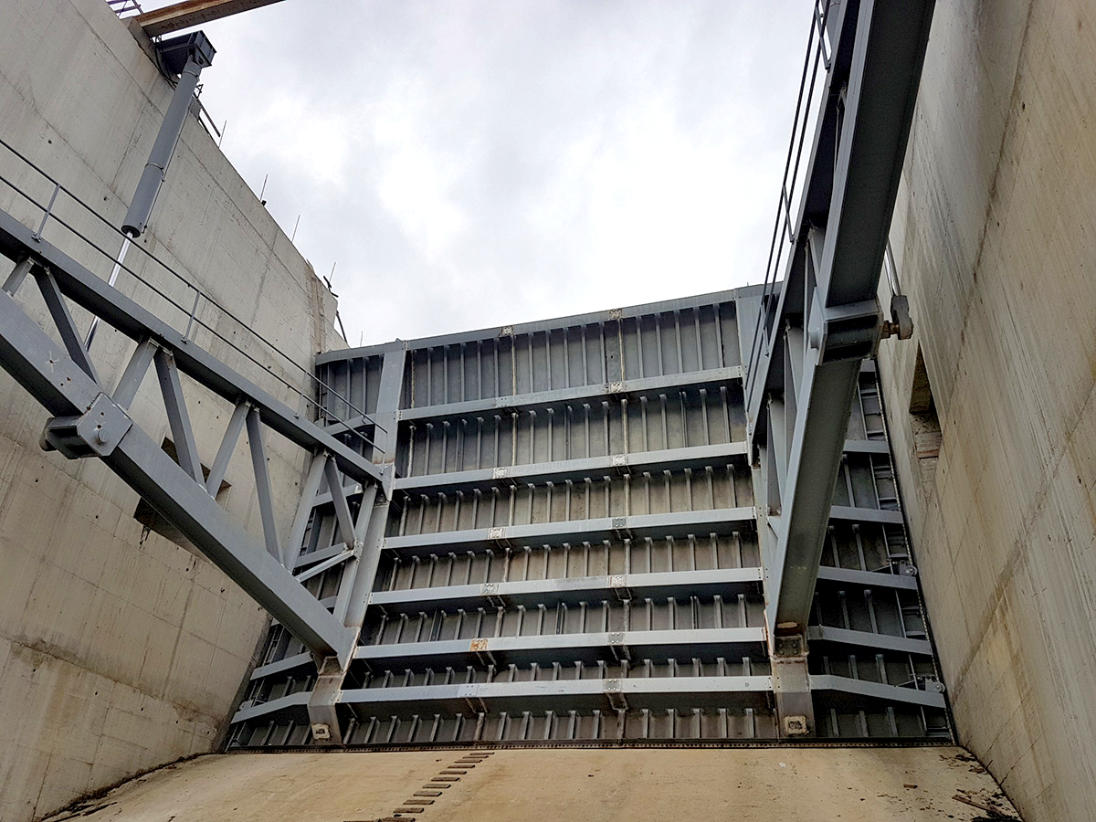 radial-gate-arcomsouth-02