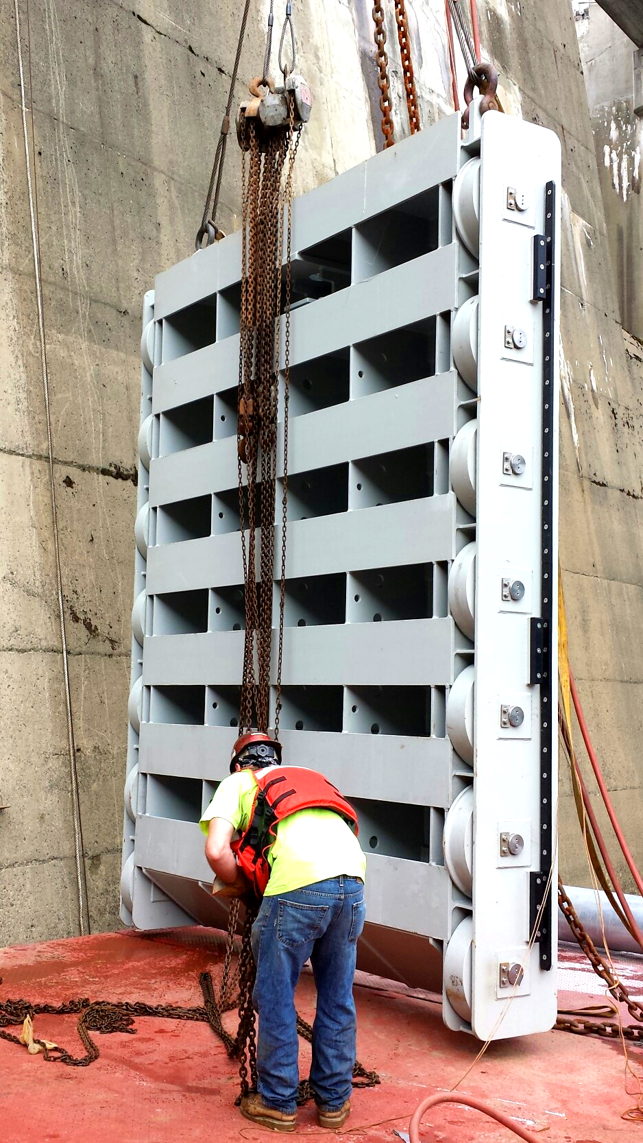 roller-gate-arcomsouth-05